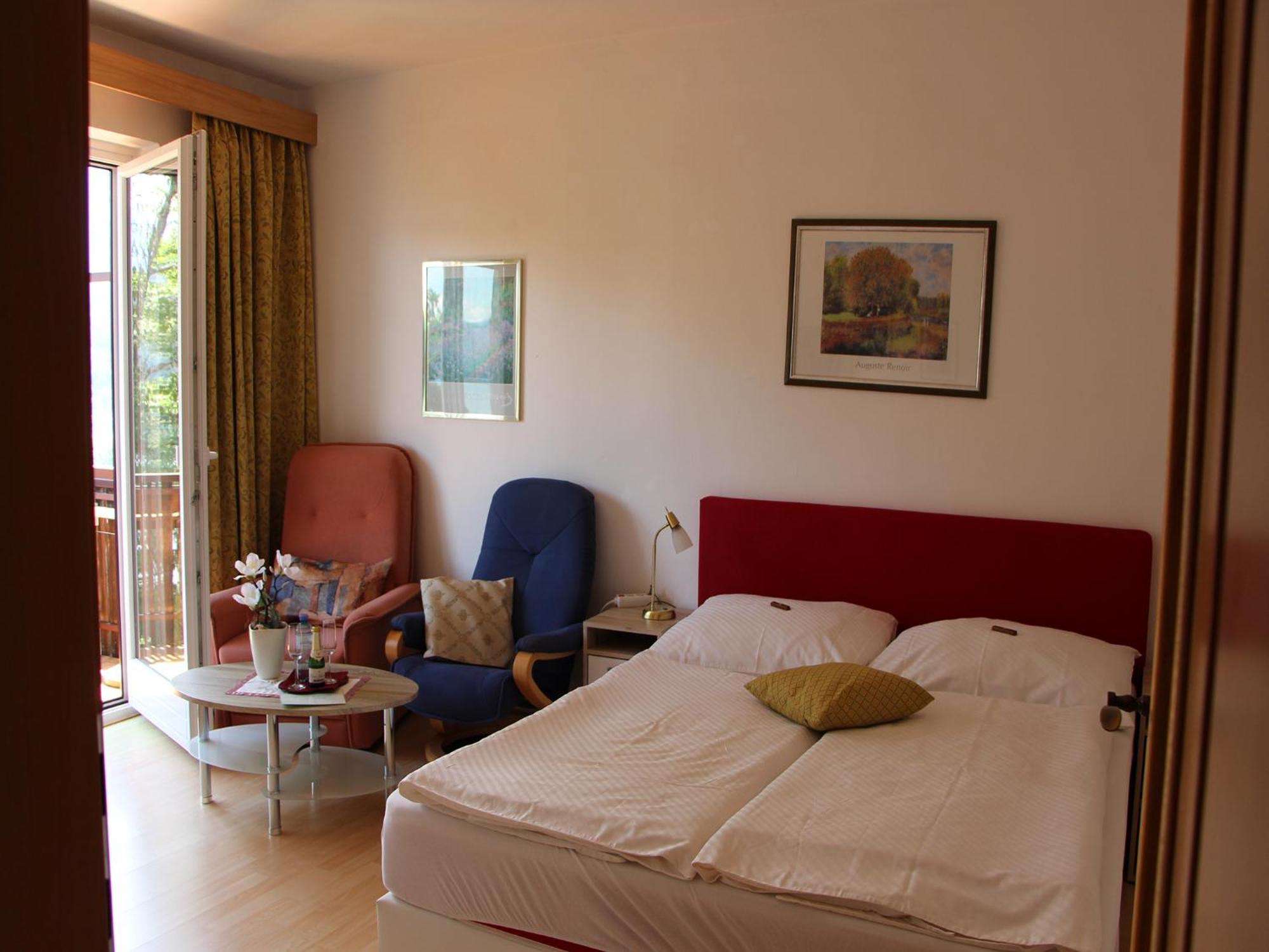 Hotel Haus Riedl Seeboden Habitación foto