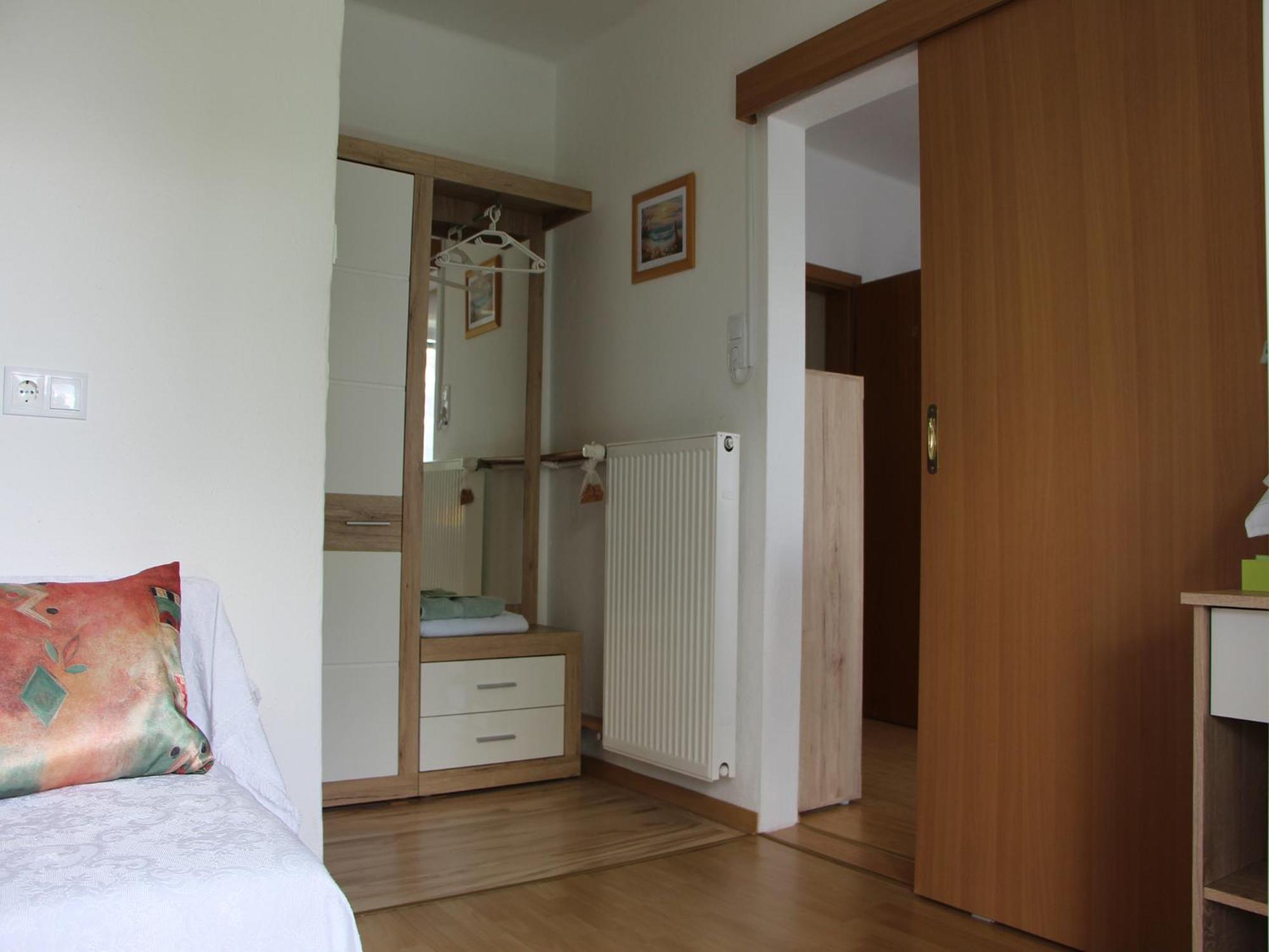 Hotel Haus Riedl Seeboden Habitación foto